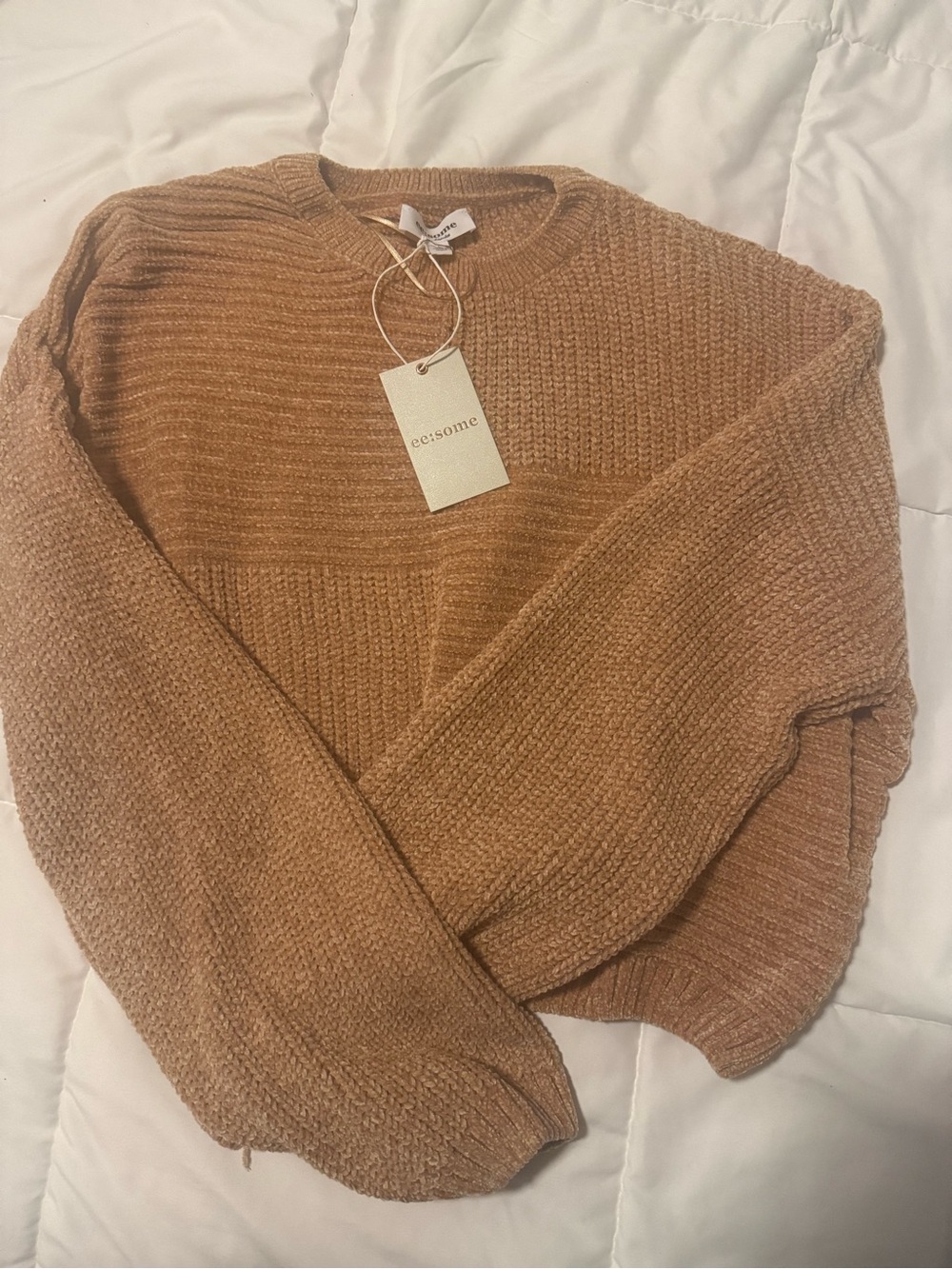 eesome Camel Knit Cropped Crewneck Sweater